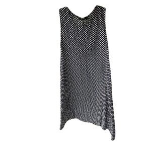 O-neciel 4X (FITS LIKE A 2X) 100% Viscose navy/white dot dress. P2P:25.5” L:53”